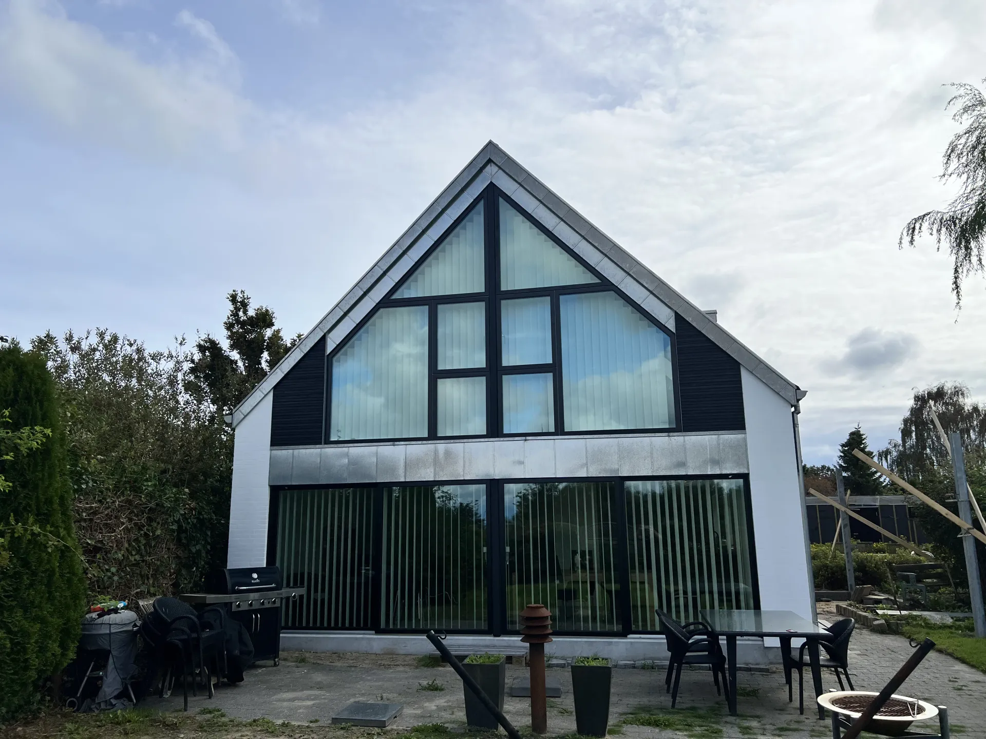 Terrassearbejde ved ombygning i Hasseris i Aalborg — Arkitekttegnestuen Yderskov