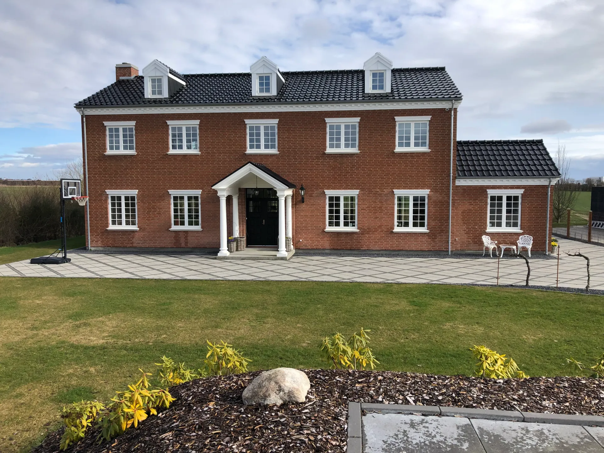 Ny villa i Aalborg — Arkitekttegnestuen Yderskov